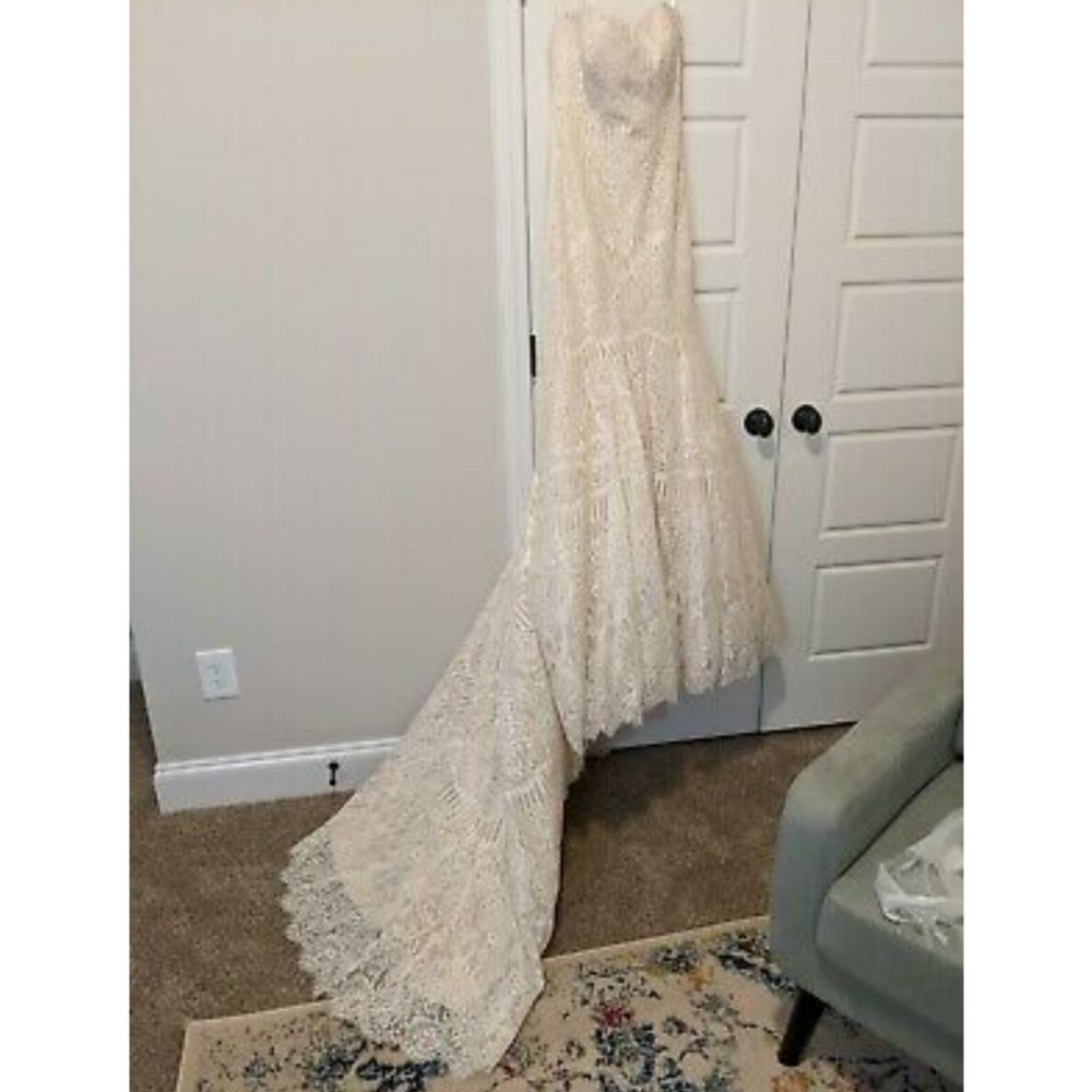 Allure Bridals 9259